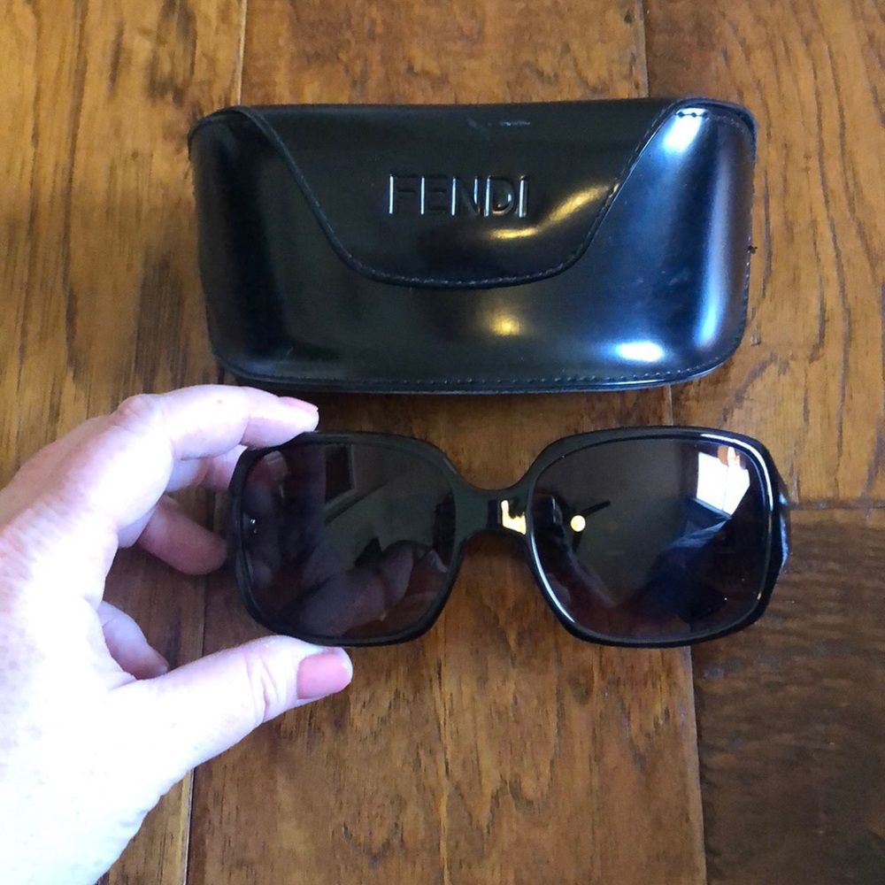 💥Fendi💥 Sunglasses